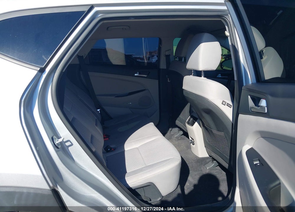 2019 HYUNDAI TUCSON VIN: KM8J33AL7KU894365