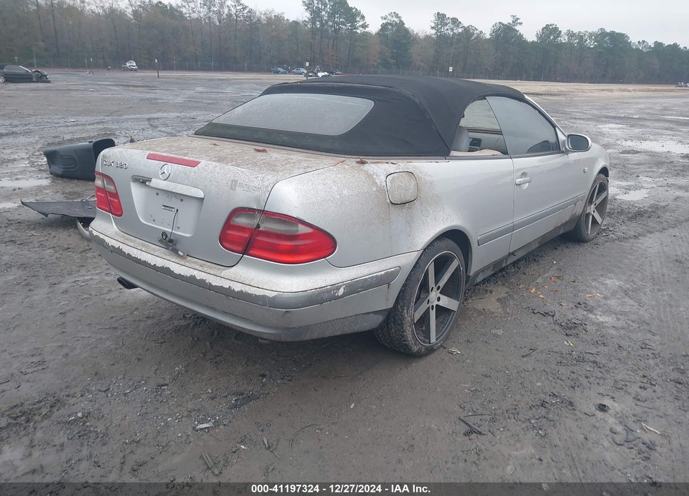 1999 MERCEDES-BENZ CLK 320 VIN: WDBLK65G2XT027160