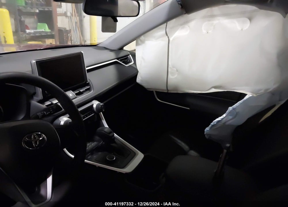 2024 TOYOTA RAV4 HYBRID XLE VIN: 4T3RWRFVXRU125934