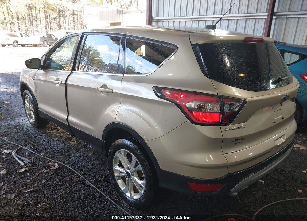 2017 FORD ESCAPE SE VIN: 1FMCU9GD0HUA76655