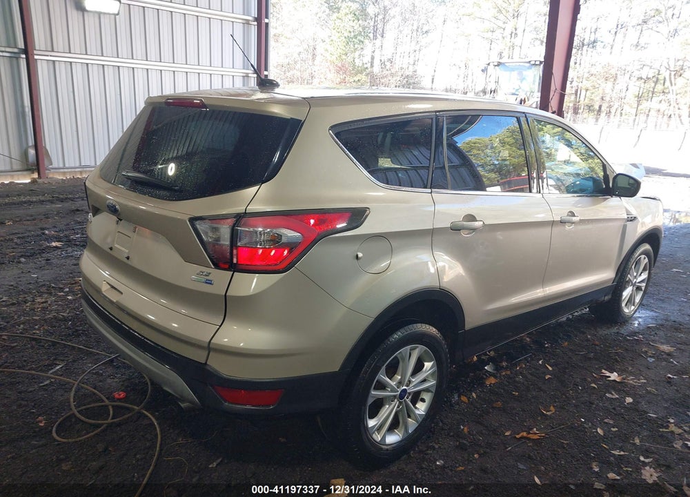 2017 FORD ESCAPE SE VIN: 1FMCU9GD0HUA76655