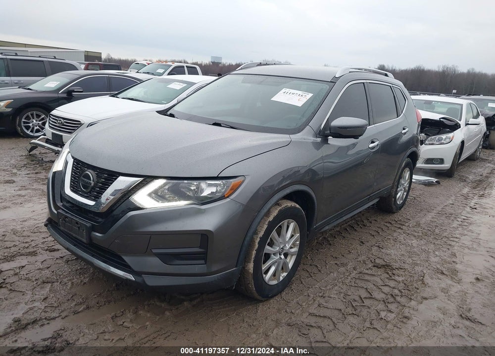 2018 NISSAN ROGUE SV VIN: KNMAT2MV7JP548969