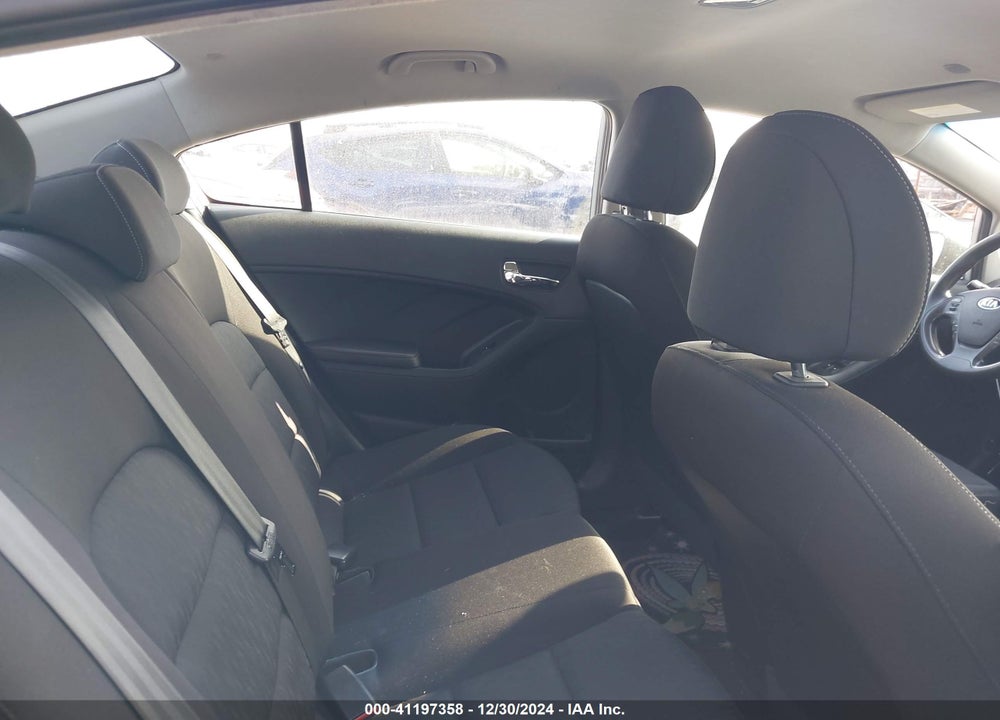 2016 KIA FORTE LX VIN: KNAFK4A63G5587593
