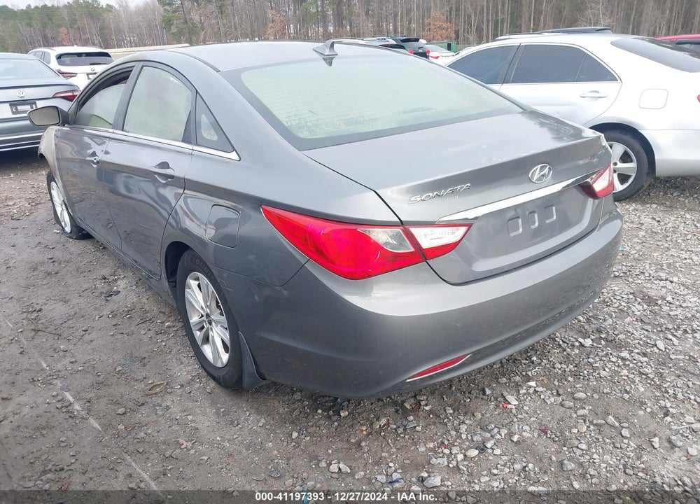 2011 HYUNDAI SONATA GLS VIN: 5NPEB4AC1BH092824