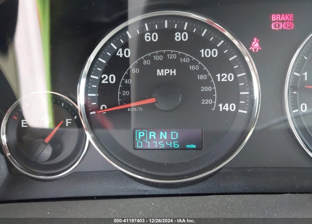 2005 CHEROKEE JEEP GRAND  LIMITED VIN: 1J8HR58225C636381