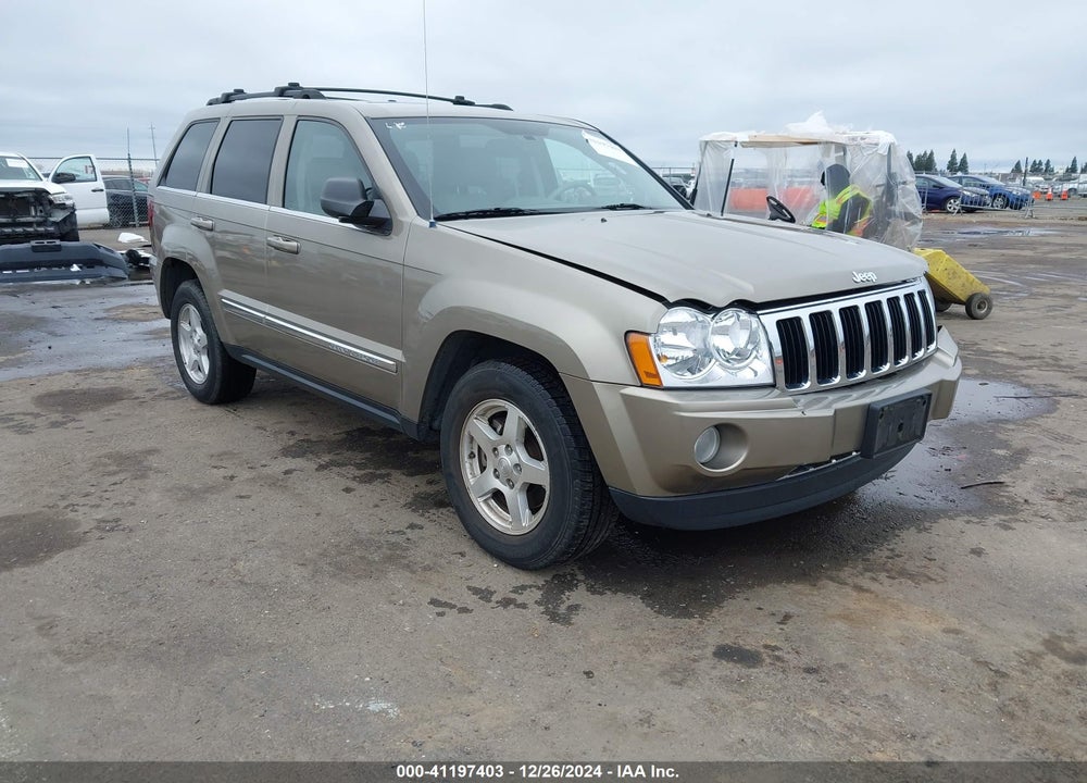 2005 CHEROKEE JEEP GRAND  LIMITED VIN: 1J8HR58225C636381