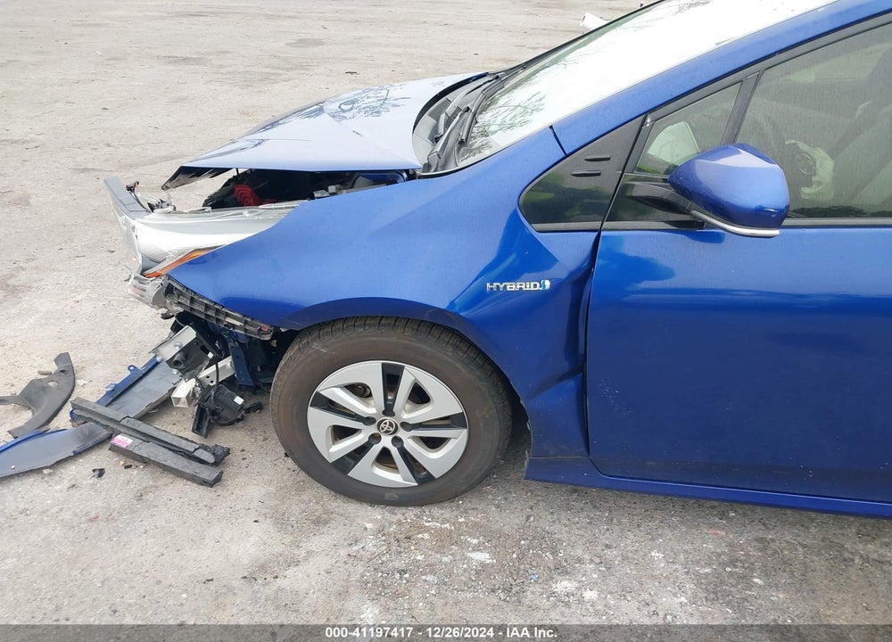 2018 TOYOTA PRIUS THREE VIN: JTDKARFU0J3068366