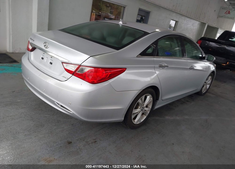2011 HYUNDAI SONATA VIN: 5NPEC4AC7BH265341