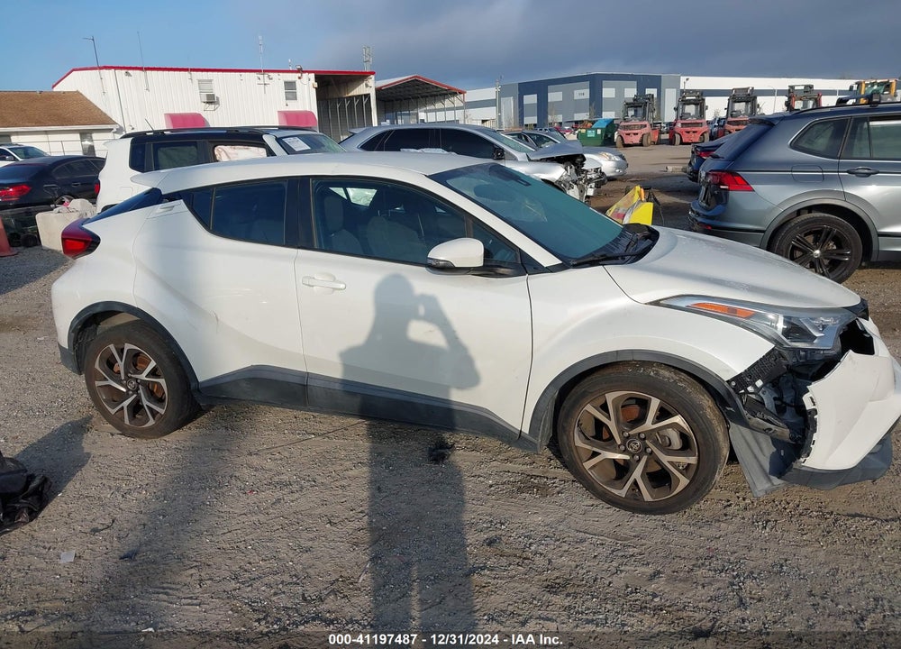 2018 TOYOTA C-HR XLE VIN: NMTKHMBX3JR017262