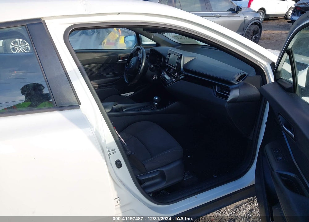 2018 TOYOTA C-HR XLE VIN: NMTKHMBX3JR017262