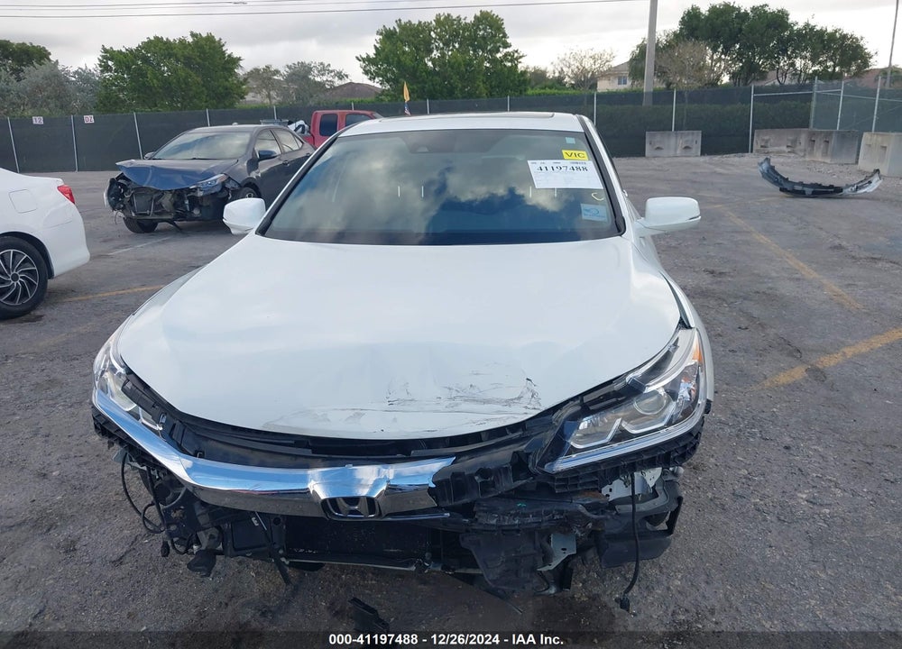 2017 HONDA ACCORD HYBRID VIN: JHMCR6F5XHC001366