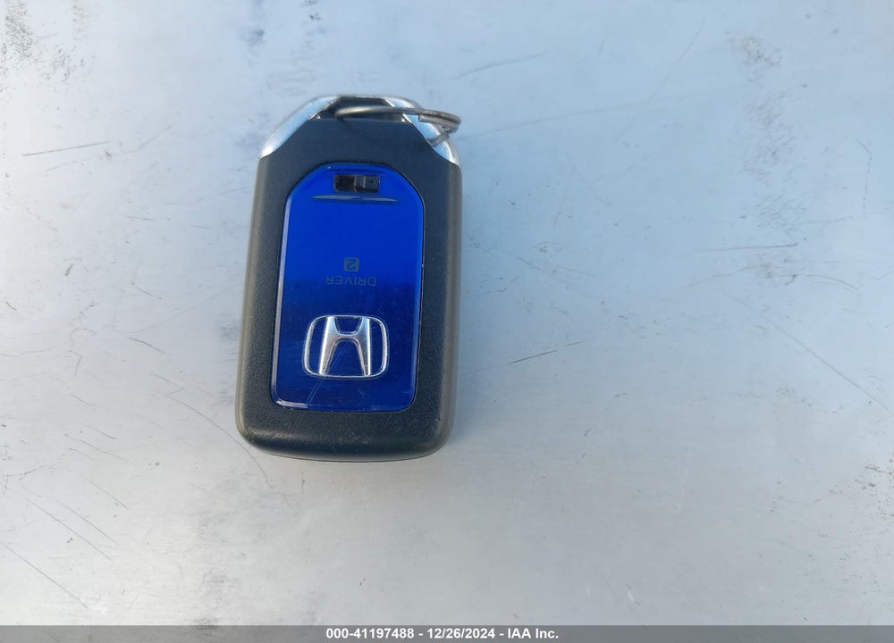 2017 HONDA ACCORD HYBRID VIN: JHMCR6F5XHC001366