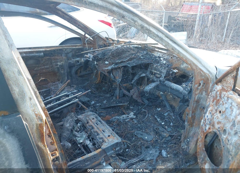 2005 TOYOTA CAMRY STD/ VIN: JTDBE32K353029119