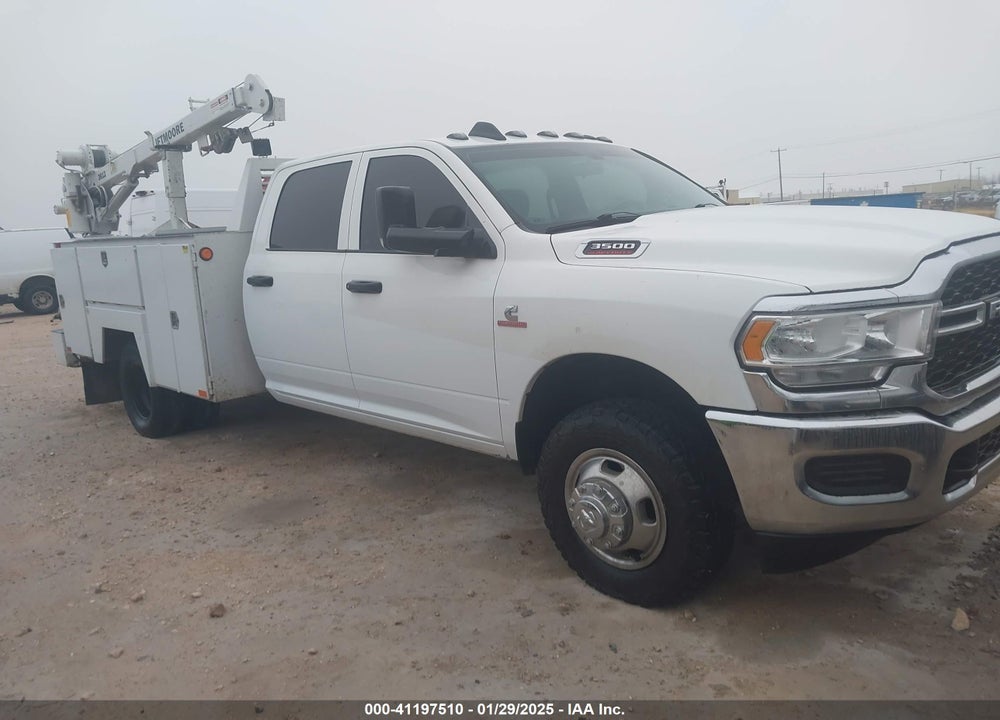 2022 RAM 3500 CHASSIS TRADESMAN/SLT/LAIE/LIMITED VIN: 3C7WRTCL8NG270235