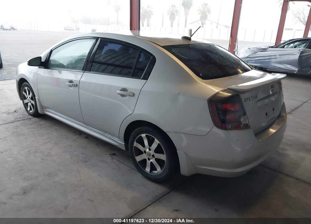 2012 NISSAN SENTRA 2.0 SR VIN: 3N1AB6AP8CL682617
