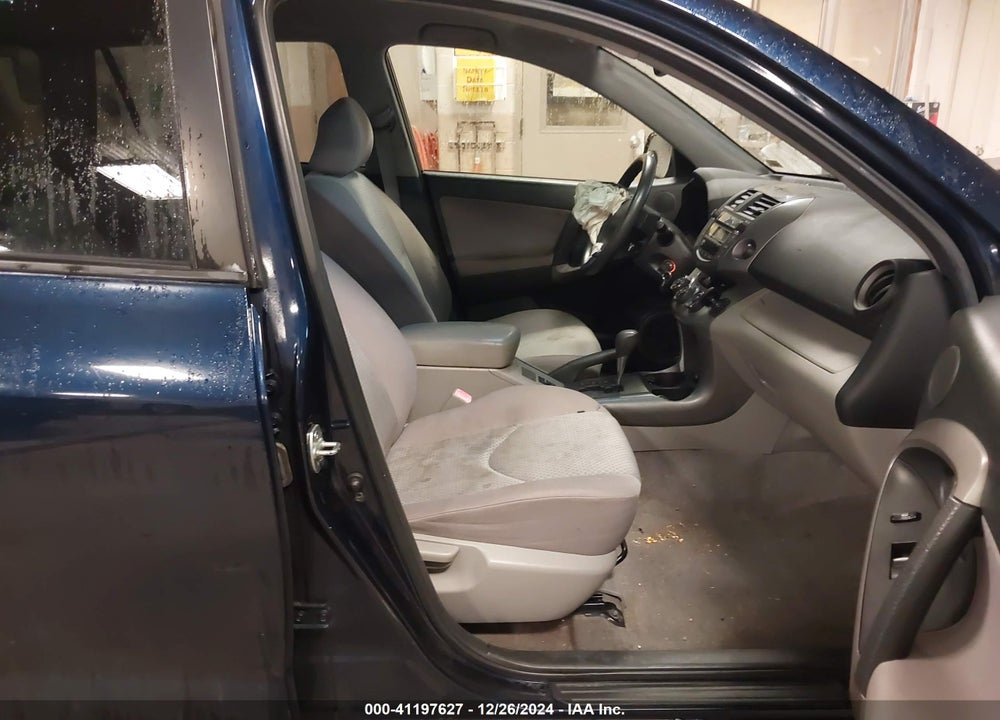 2006 TOYOTA RAV4 VIN: JTMBD33V665050399