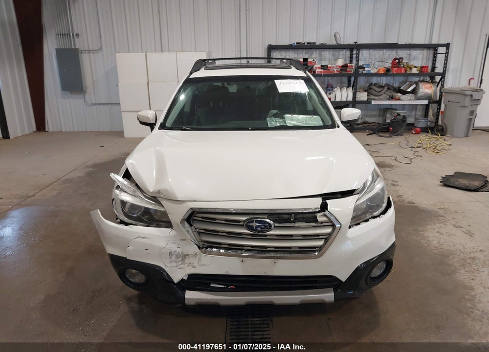 2016 SUBARU OUTBACK 2.5I LIMITED VIN: 4S4BSBNC4G3232462
