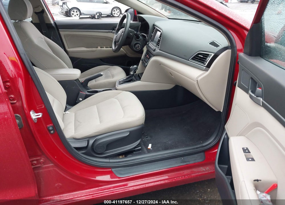 2018 HYUNDAI ELANTRA SEL VIN: KMHD84LF6JU608080