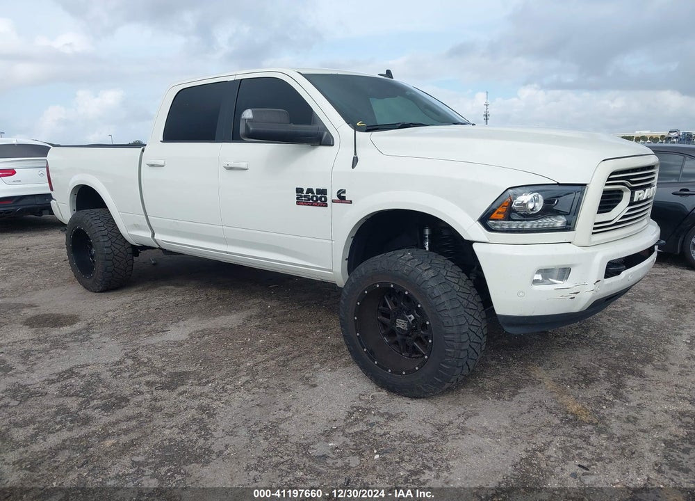 2018 RAM 2500 LAIE  4X4 6'4 BOX VIN: 3C6UR5FL9JG368137