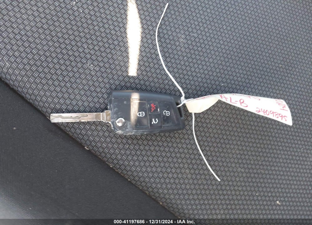 2021 VOLKSWAGEN JETTA VIN: 3VWC57BU2MM019429