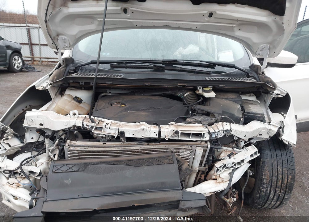 2015 FORD ESCAPE VIN: 1FMCU0GX0FUA19486