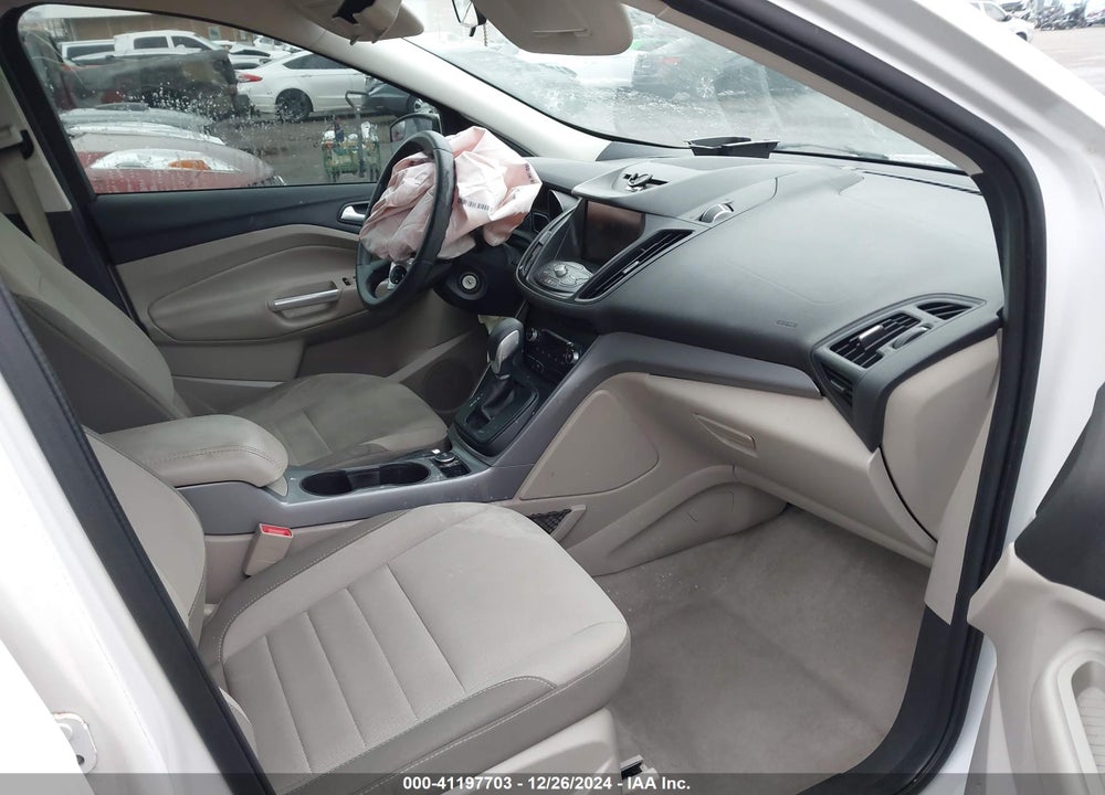2015 FORD ESCAPE VIN: 1FMCU0GX0FUA19486