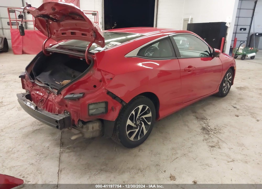 2018 HONDA CIVIC VIN: 2HGFC4B02JH303883