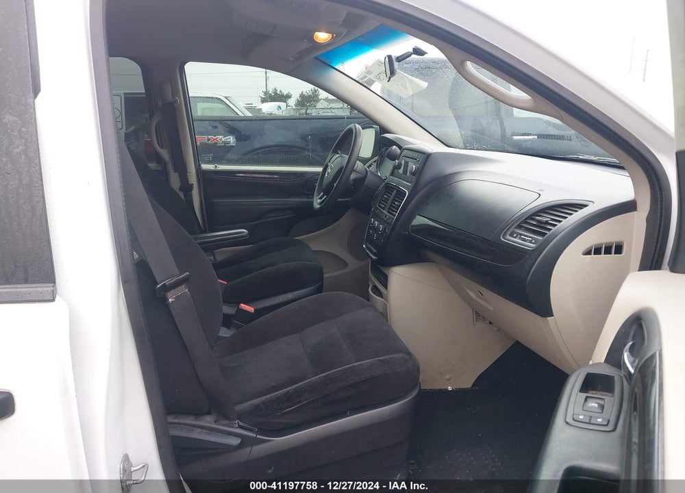2014 DODGE GRAND CARAVAN SE/SXT VIN: 2C4RDGBG0ER298917