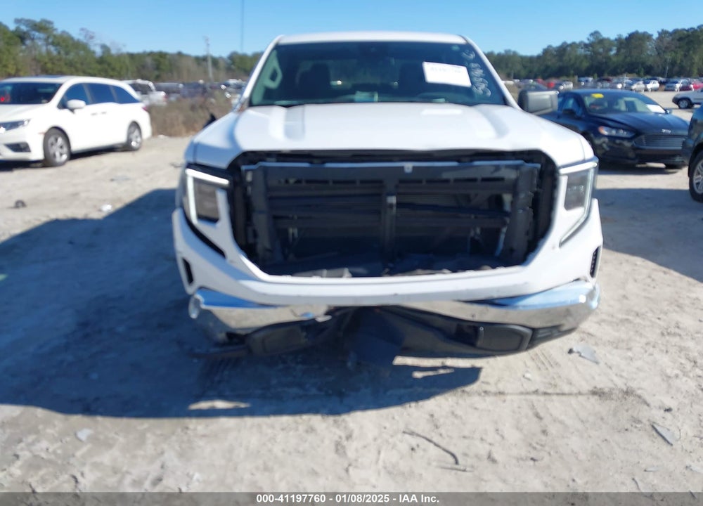 2022 GMC SIERRA 1500 4WD SHORT BOX PRO VIN: 1GTUUAED8NZ543963