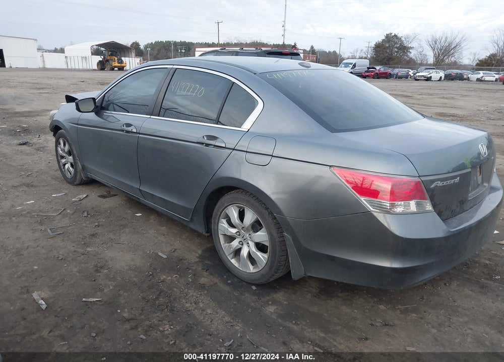 2008 HONDA ACCORD 2.4 EX-L VIN: 1HGCP268X8A084028