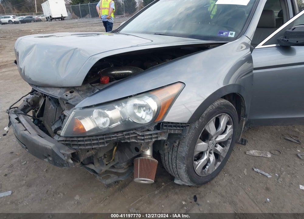 2008 HONDA ACCORD 2.4 EX-L VIN: 1HGCP268X8A084028