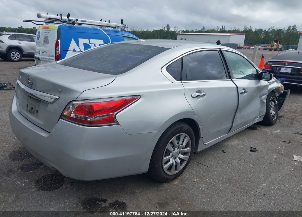 2015 NISSAN ALTIMA VIN: 1N4AL3AP4FC431169