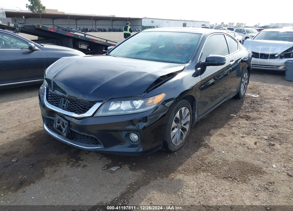 2014 HONDA ACCORD EX VIN: 1HGCT1B74EA008514