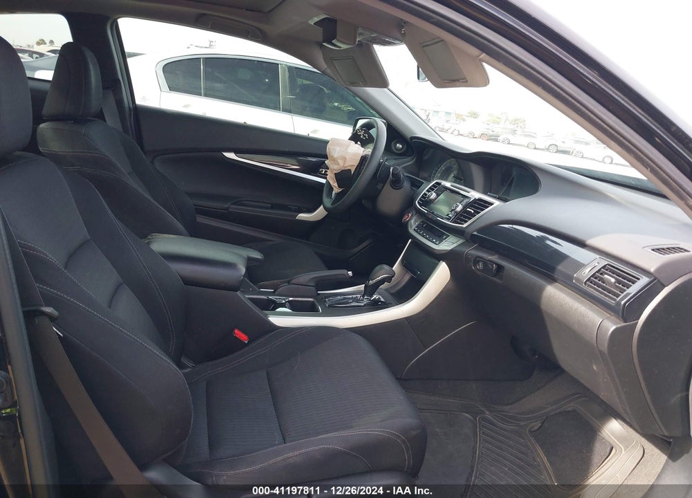 2014 HONDA ACCORD EX VIN: 1HGCT1B74EA008514