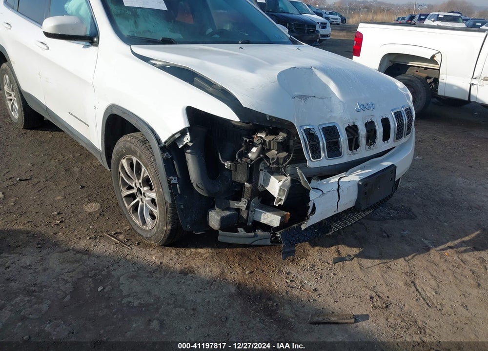 2019 JEEP CHEROKEE LATITUDE 4X4 VIN: 1C4PJMCX2KD356537