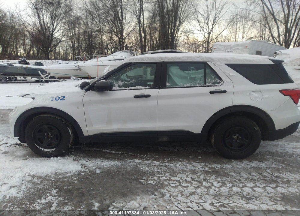 2021 FORD POLICE INTERCEPTOR VIN: 1FM5K8AB2MGC20490