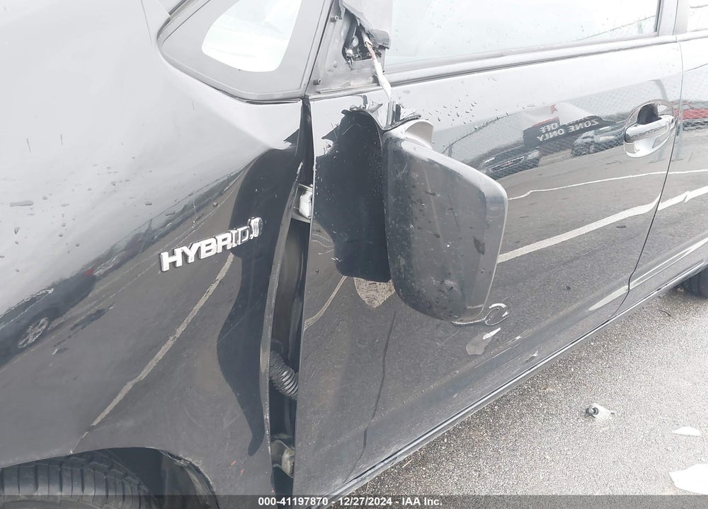 2007 TOYOTA PRIUS TOURING VIN: JTDKB20U677693305