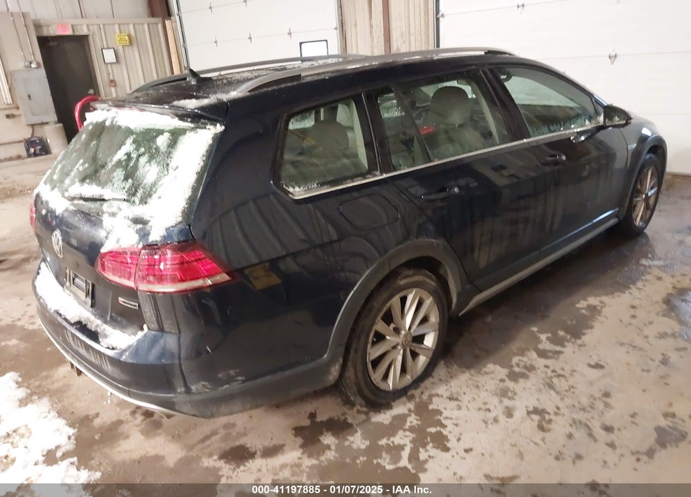 2019 VOLKSWAGEN GOLF ALLTRACK VIN: 3VWH17AU7KM513463