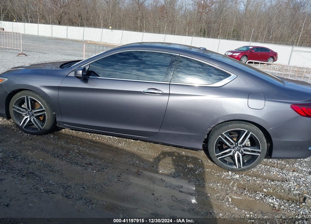 2016 HONDA ACCORD TOURING VIN: 1HGCT2B00GA000700