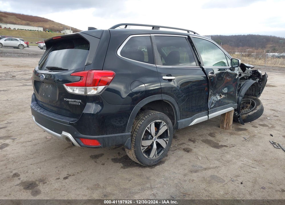 2019 SUBARU FORESTER TOURING VIN: JF2SKAWC4KH452467