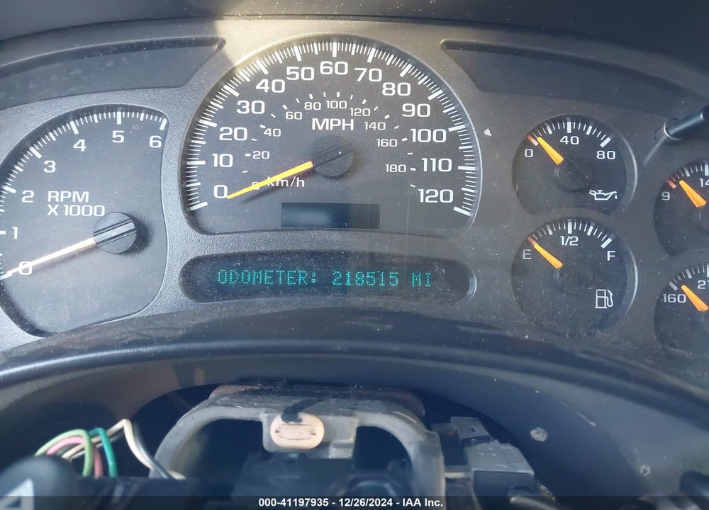 2004 CHEVROLET TAHOE LS VIN: 1GNEC13V34R256300