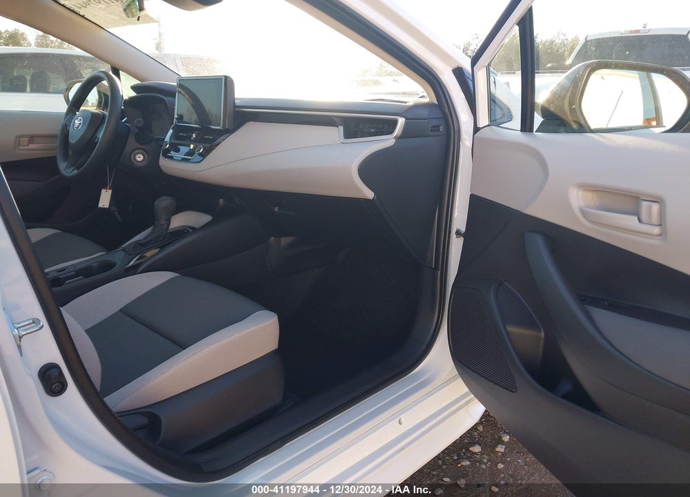 2025 TOYOTA COROLLA HYBRID LE VIN: JTDBCMFE5SJ038248