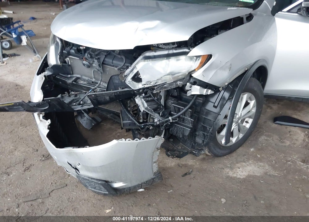 2016 NISSAN ROGUE VIN: 5N1AT2MT5GC863280