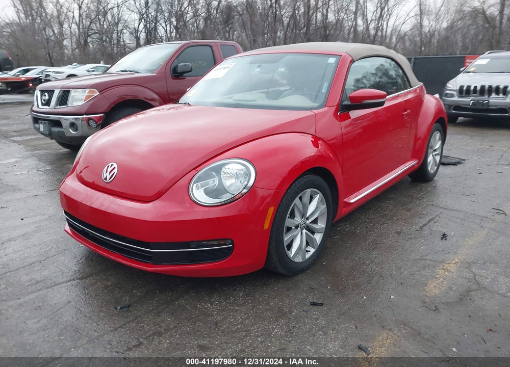 2014 VOLKSWAGEN BEETLE 2.0L TDI VIN: 3VW5L7AT4EM805600