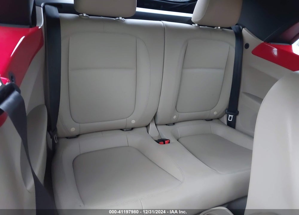 2014 VOLKSWAGEN BEETLE 2.0L TDI VIN: 3VW5L7AT4EM805600