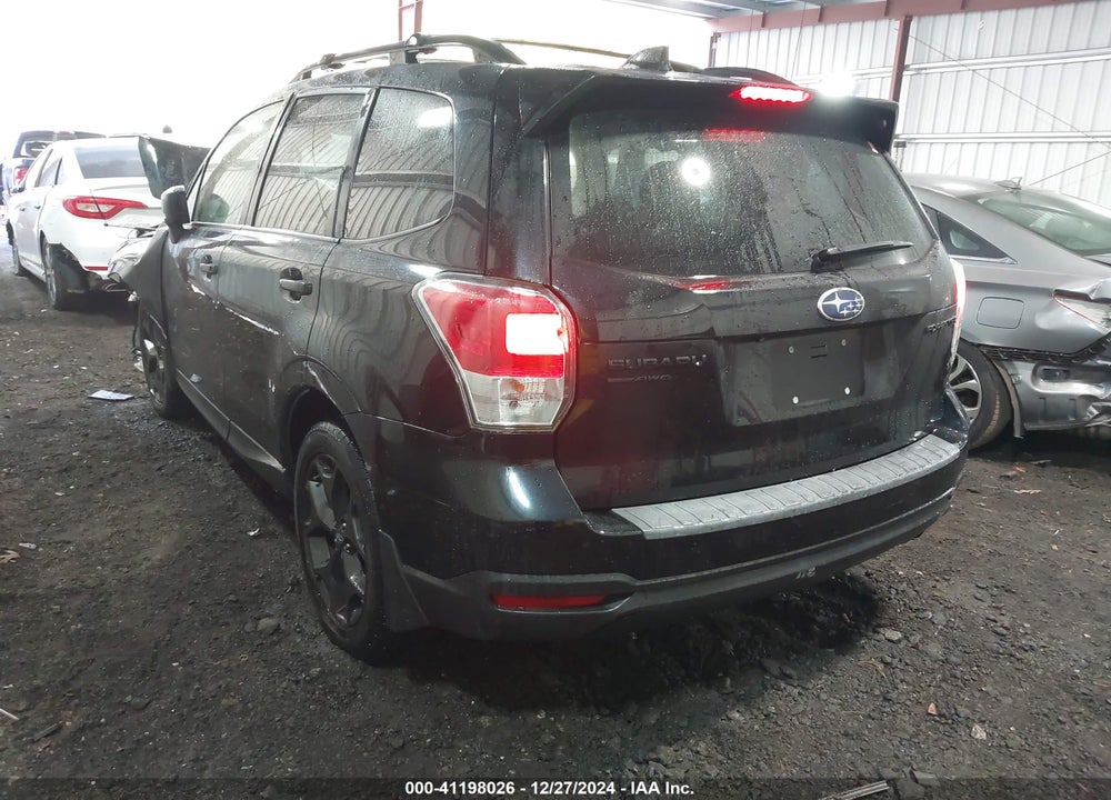 2018 SUBARU FORESTER 2.5I PREMIUM VIN: JF2SJAEC2JH455368