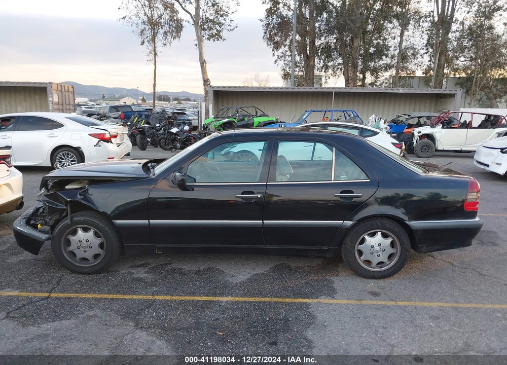 1999 MERCEDES-BENZ C 230 KOMPRESSOR VIN: WDBHA24G4XA797021