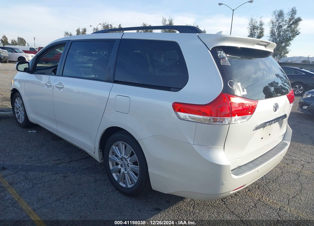 2012 TOYOTA SIENNA XLE LIMITED VIN: 5TDYK3DCXCS251208