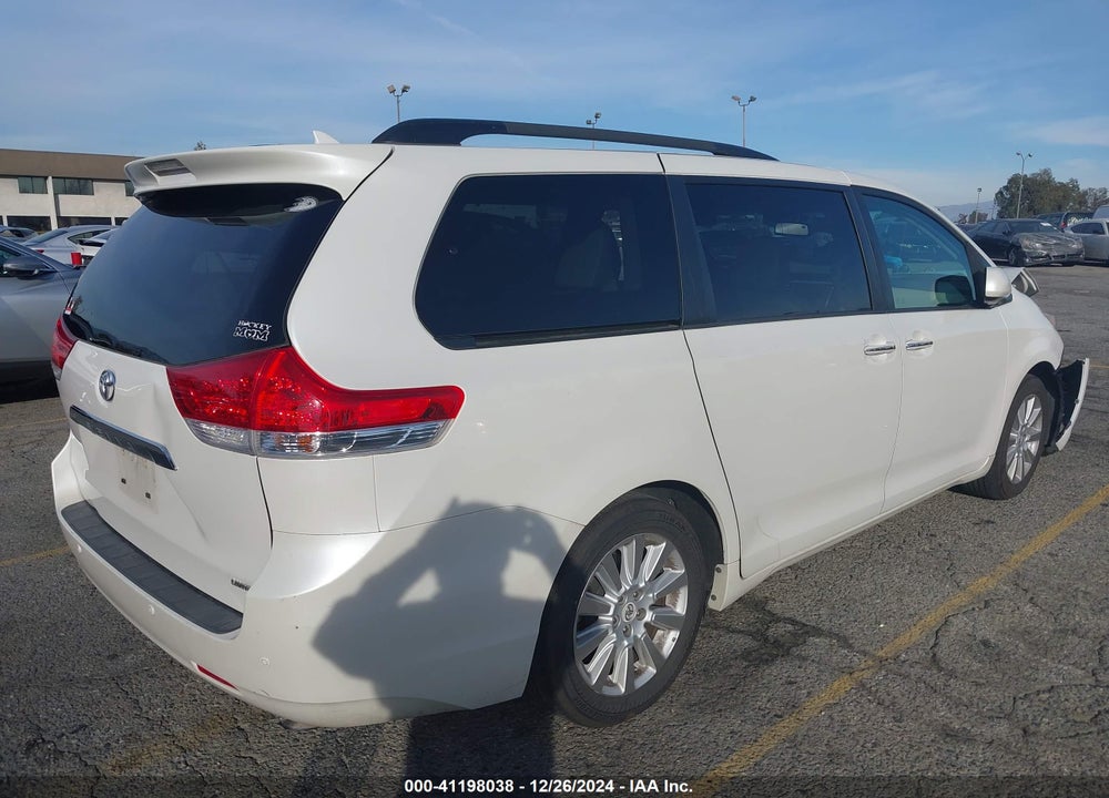 2012 TOYOTA SIENNA XLE LIMITED VIN: 5TDYK3DCXCS251208