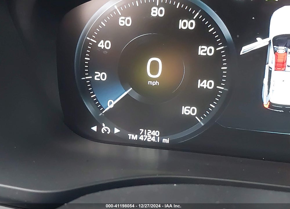 2021 VOLVO XC60 T5 MOMENTUM VIN: YV4102RK1M1804549